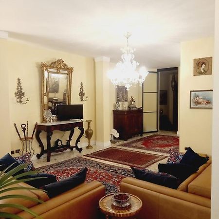 Confortevole Bari Kültér fotó