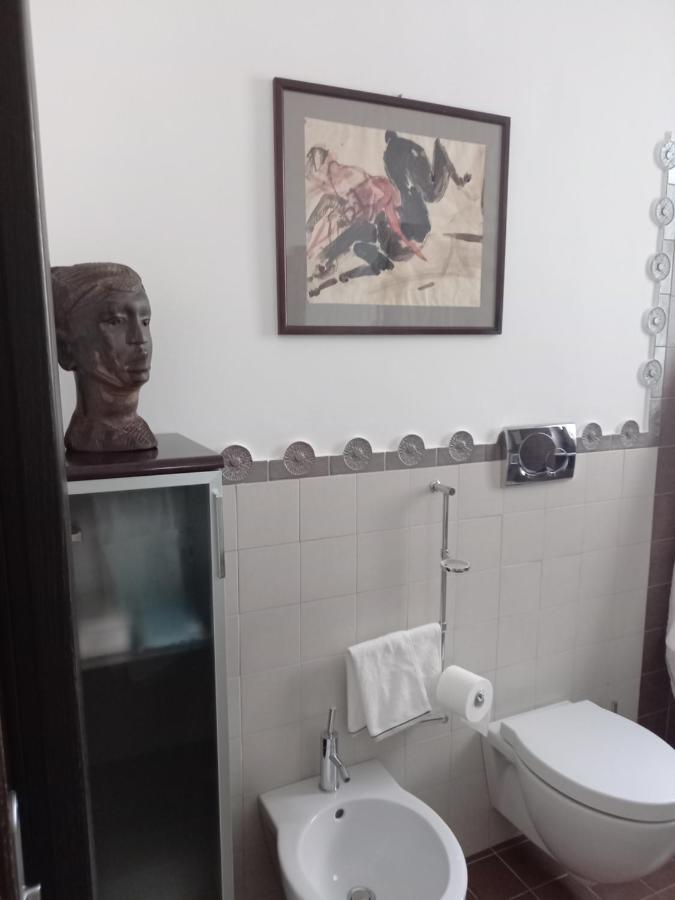 Confortevole Bari Kültér fotó